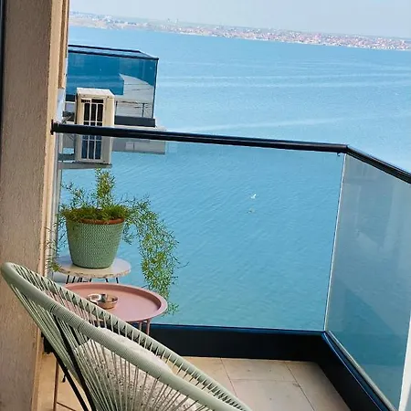 Luxury Mamaia